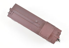 Load image into Gallery viewer, HO Brass Trains Inc. ATSF - Santa Fe Wood Caboose Custom Painted & Weathered