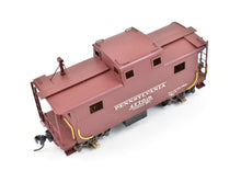 Load image into Gallery viewer, HO Brass Pacific Pike PRR - Pennsylvania Railroad Class N5 Caboose Custom Painted
