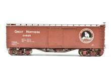 Load image into Gallery viewer, HO Brass NPP - Nickel Plate Products GN - Great Northern 40' Boxcar AB Brake Custom Painted No. 34925