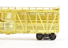 Load image into Gallery viewer, HO Brass Pecos River Brass ATSF - Santa Fe Sk-Q Stock Car with Replacement Kadee Trucks