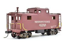 Load image into Gallery viewer, HO Brass Pacific Pike PRR - Pennsylvania Railroad Class N5 Caboose Custom Painted