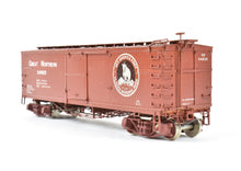 Load image into Gallery viewer, HO Brass NPP - Nickel Plate Products GN - Great Northern 40' Boxcar AB Brake Custom Painted No. 34925