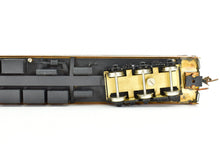 Load image into Gallery viewer, HO Brass S. Soho & Co. GN - Great Northern #1147 James J. Hill Solarium Lounge Custom Painted