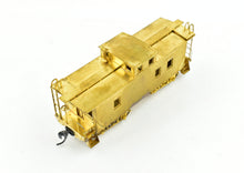 Load image into Gallery viewer, HO Brass NPP - Nickel Plate Products N.Y.O. & W. - New York Ontario & Western 800 Series Caboose