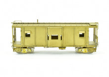 Load image into Gallery viewer, HO Brass Oriental Limited B&O -Baltimore & Ohio I-13 Wood Bay Window Caboose