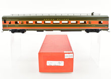 Load image into Gallery viewer, HO Brass S. Soho & Co. GN - Great Northern Empire Builder #1209 Coach CP No. 1212