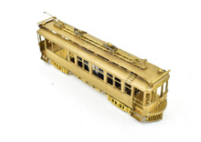 Load image into Gallery viewer, HO Brass Suydam PE - Pacific Electric "Medium Five" Wood Interurban Coach with Can Motor