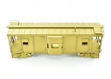 Load image into Gallery viewer, HO Brass Oriental Limited B&O -Baltimore & Ohio I-13 Wood Bay Window Caboose
