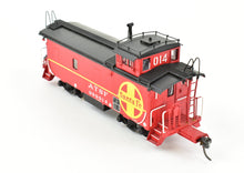 Load image into Gallery viewer, HO Brass Oriental Limited ATSF - Santa Fe Modern Round Roof Caboose Factory Painted