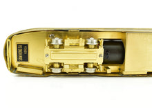 Load image into Gallery viewer, HO Brass WP Car Corp. Various Roads 1936 PCC Type-F Trolley With Folding Doors