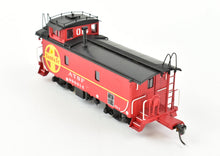 Load image into Gallery viewer, HO Brass Oriental Limited ATSF - Santa Fe Modern Round Roof Caboose Factory Painted