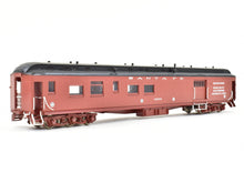 Load image into Gallery viewer, HO Brass Key Imports ATSF - Santa Fe #2626 Coach Smoker Baggage Caboose FP