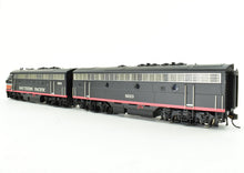 Load image into Gallery viewer, HO Life-Like Proto 2000 SP - Southern Pacific EMD F7A/F7B/F7B/F7A 4-Unit Set DCC and Sound