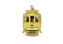 Load image into Gallery viewer, HO Brass Suydam PE - Pacific Electric "Medium Five" Wood Interurban Coach with Can Motor
