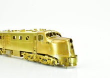 Load image into Gallery viewer, HO Brass OMI - Overland Models Inc. Milw - Milwaukee Road Alco DL-107A