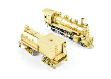 Load image into Gallery viewer, HO Brass Shoreham Shops GN - Great Northern 48 Seat Coach - Vestibule Forward