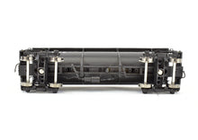 Load image into Gallery viewer, HO Brass W&R - W&R Enterprises UTLX - Union Tank Lines 6000 Gallon High Walkway Tank Car One Dome CP