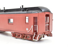 Load image into Gallery viewer, HO Brass Key Imports ATSF - Santa Fe #2626 Coach Smoker Baggage Caboose FP