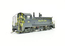 Load image into Gallery viewer, HO Brass OMI - Overland Models Inc. NKP - Nickel Plate Road EMD NW-2 Custom Painted