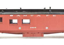 Load image into Gallery viewer, HO Brass Key Imports ATSF - Santa Fe #2626 Coach Smoker Baggage Caboose FP