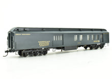 Load image into Gallery viewer, HO Brass Lambert GN - Great Northern Heavyweight Combine Baggage RPO Custom Painted