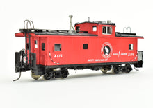 Load image into Gallery viewer, HO Brass OMI - Overland Models, Inc. GN - Great Northern X-176 Iron Range Caboose CP