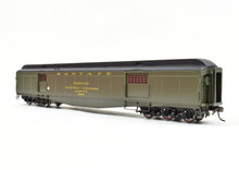 Load image into Gallery viewer, HO Brass CON TCY - The Coach Yard No. 0490 ATSF - Santa Fe Heavyweight Baggage Express ACF "Fishbelly" Underframe FP No. 1904