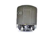 Load image into Gallery viewer, HO Brass Oriental Limited GN - Great Northern Streamlined "Empire Builder" 262 Baggage Less Skirts Pro-Painted