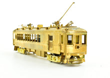 Load image into Gallery viewer, HO Brass Suydam PE - Pacific Electric 1370 Steel Interurban Combine