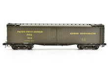 Load image into Gallery viewer, HO Brass CON CIL - Challenger Imports PFE - Pacific Fruit Express Refrigerator Car Rebuilt Version FP