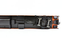 Load image into Gallery viewer, HO Brass Shoreham Shops MILW - Milwaukee Road 30-Seat Valley Series Parlor Factory Painted #190