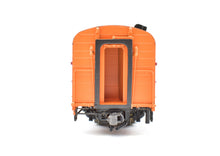 Load image into Gallery viewer, HO Brass Railway Classics MILW - Milwaukee Road 52-Seat Coach Factory Painted 1952 Scheme