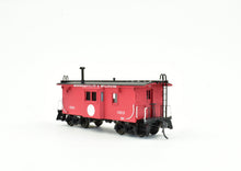 Load image into Gallery viewer, HO Brass DVP - Division Point - M&STL - Minneapolis & St Louis - Wood Bay Window Caboose