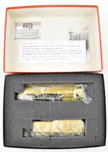 Load image into Gallery viewer, HO Brass NPP - Nickel Plate Products C&NW - Chicago & Northwestern Class E-4 4-6-4 Streamlined
