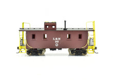 Load image into Gallery viewer, HO Brass PFM - SKI L&N - Louisville & Nashville NE Series Wood Caboose Factory Painted
