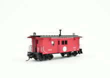 Load image into Gallery viewer, HO Brass DVP - Division Point - M&STL - Minneapolis & St Louis - Wood Bay Window Caboose