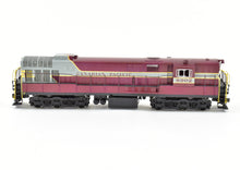 Load image into Gallery viewer, HO Brass Alco Models CPR - Canadian Pacific Fairbanks Morse FM H-24-66 Pro-Painted No. 8902 New NWS: Gears