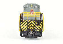 Load image into Gallery viewer, HO Brass Alco Models CPR - Canadian Pacific Fairbanks Morse FM H-24-66 Pro-Painted No. 8902 New NWS: Gears