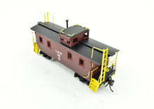 Load image into Gallery viewer, HO Brass PFM - SKI L&N - Louisville & Nashville NE Series Wood Caboose Factory Painted