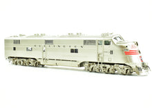 Load image into Gallery viewer, HO Brass OMI - Overland Models, Inc. CB&Q - Burlington Route EMD E5A 1960 Era No. 9915A Professionally Finished