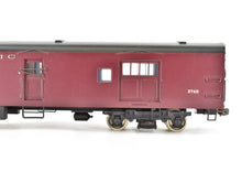 Load image into Gallery viewer, HO Brass PFM - Van Hobbies CPR - Canadian Pacific Railway Lightweight RPO Car Only NO ORIGINAL BOX