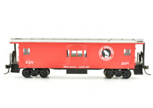 Load image into Gallery viewer, HO Brass Oriental Limited GN -Great Northern Bay Window Caboose CP No. X271