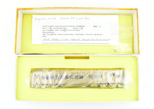 Load image into Gallery viewer, HO Brass Oriental Limited Indiana Railroad Electric Coach RPO #375-377
