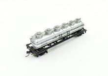 Load image into Gallery viewer, HO Brass PSC - Precision Scale Co. G.A.T.X./Madera Wineries 6 Dome-Wine Tank Car - FP