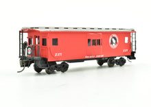 Load image into Gallery viewer, HO Brass Oriental Limited GN -Great Northern Bay Window Caboose CP No. X271