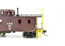 Load image into Gallery viewer, HO Brass PFM - SKI L&N - Louisville & Nashville NE Series Wood Caboose Factory Painted