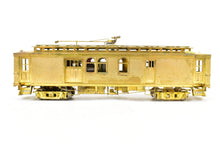 Load image into Gallery viewer, HO Brass Suydam PE - Pacific Electric Golden Gate RPO Railway Post Office Car