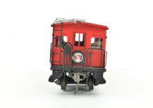 Load image into Gallery viewer, HO Brass Oriental Limited GN -Great Northern Bay Window Caboose CP No. X271