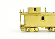 Load image into Gallery viewer, HO Brass DVP - Division Point - M&STL - Minneapolis & St Louis - Wood Bay Window Caboose
