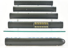 Load image into Gallery viewer, HO Brass Westside Model Co. GN - Great Northern 5-Car Big Sky Blue Passenger Set FP